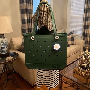 NWT BOGG BAG~Forest Green